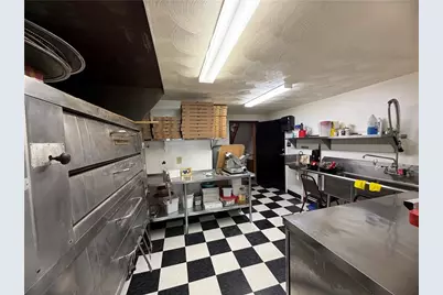 202 S. Market Street, Carmichaels-Cumberland, PA 15320 - Photo 16