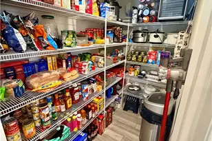 1017 Colonial Dr, Menallen Township, PA 15401 - Photo 14