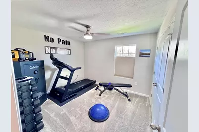 1017 Colonial Dr, Menallen Township, PA 15401 - Photo 30