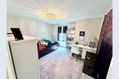 1017 Colonial Dr, Menallen Township, PA 15401 - Photo 34