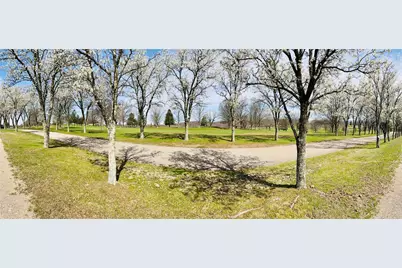 1017 Colonial Dr, Menallen Township, PA 15401 - Photo 6