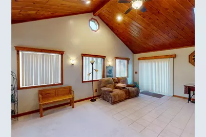 196 S Benbrook Rd, Center Township, PA 16001 - Photo 14