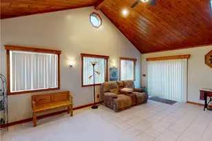 196 S Benbrook Rd, Center Township, PA 16001 - Photo 14