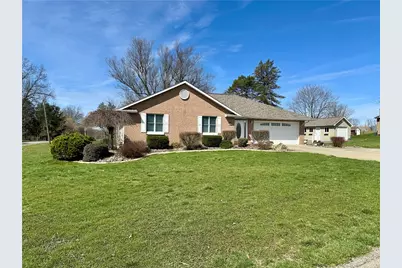 196 S Benbrook Rd, Center Township, PA 16001 - Photo 2