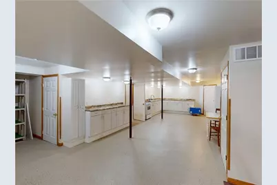 196 S Benbrook Rd, Center Township, PA 16001 - Photo 36