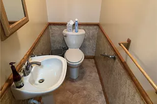 196 S Benbrook Rd, Center Township, PA 16001 - Photo 34