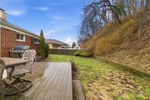 3138 Woodridge Dr, Pittsburgh, PA 15227 - Photo 24