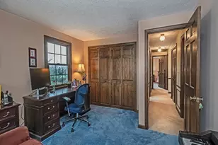 402 Dorseyville Rd, Pittsburgh, PA 15215 - Photo 18