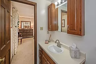 402 Dorseyville Rd, Pittsburgh, PA 15215 - Photo 16