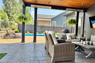 1007 Honey Locust Dr, Penn Twp, PA 15644 - Photo 36