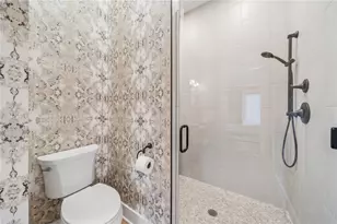 1007 Honey Locust Dr, Penn Twp, PA 15644 - Photo 24