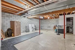 587 Kimble Dr, Pittsburgh, PA 15116 - Photo 20