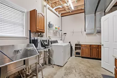 587 Kimble Dr, Pittsburgh, PA 15116 - Photo 22