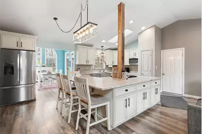 587 Kimble Dr, Pittsburgh, PA 15116 - Photo 6