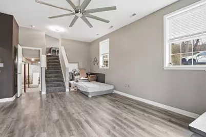 587 Kimble Dr, Pittsburgh, PA 15116 - Photo 18