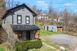 813 Bower Hill Rd, Bridgeville, PA 15017 - Photo 1