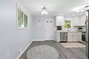 408 Highview St, Derry Township, PA 15650 - Photo 14