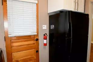 18 Dawson Ct, Pittsburgh, PA 15213 - Photo 14