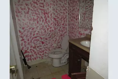 2888 Cherry St, Bethel Park, PA 15102 - Photo 22
