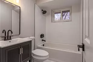 592 Guylyn Dr, Pittsburgh, PA 15235 - Photo 10