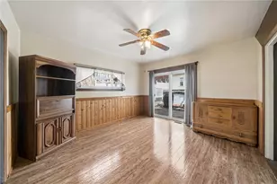 1533 Poplar St, South Greensburg Boro, PA 15601 - Photo 6