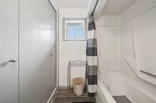 1533 Poplar St, South Greensburg Boro, PA 15601 - Photo 18