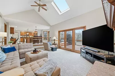 361 Kane Boulevard, Scott Township, PA 15243 - Photo 16