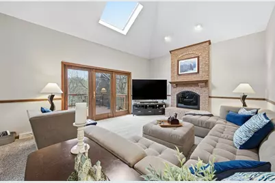 361 Kane Boulevard, Scott Township, PA 15243 - Photo 14