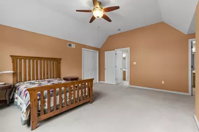 306 Woodcrest Dr, North Fayette, PA 15108 - Photo 18