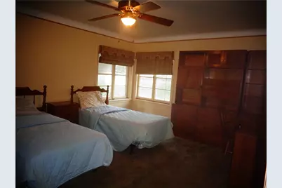 750 Tyrol Blvd, Monessen, PA 15062 - Photo 10