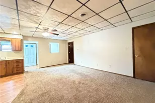 24 W Pike St, Canonsburg, PA 15317 - Photo 8