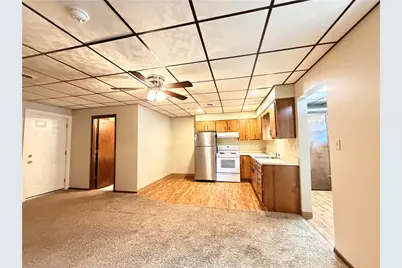 24 W Pike St #3, Canonsburg, PA 15317 - Photo 4