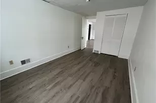 19 Singer Ave, McKees Rocks, PA 15136 - Photo 12