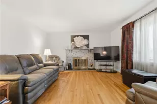 104 Willow Dr, Peters Township, PA 15317 - Photo 2