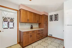 104 Willow Dr, Peters Township, PA 15317 - Photo 14