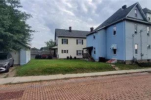 220 Mercer St, Butler, PA 16001 - Photo 2