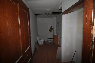 900 Island Ave, McKees Rocks, PA 15136 - Photo 30