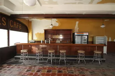 900 Island Ave, McKees Rocks, PA 15136 - Photo 14