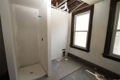 900 Island Ave, McKees Rocks, PA 15136 - Photo 20