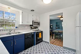 2014 Woodward Ave, Pittsburgh, PA 15226 - Photo 10