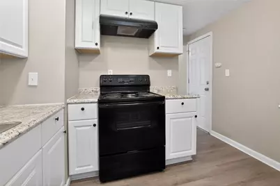8030 Lincoln Rd, Pittsburgh, PA 15147 - Photo 10
