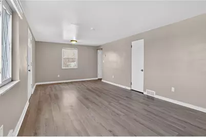 8030 Lincoln Rd, Pittsburgh, PA 15147 - Photo 14