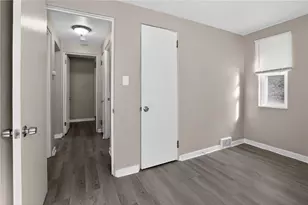 8030 Lincoln Rd, Pittsburgh, PA 15147 - Photo 18