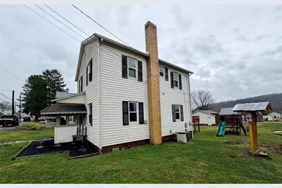 1408 State Route 1042, Cowanshanock Township, PA 16244 - Photo 4