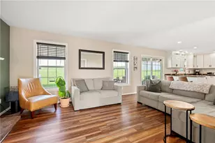 5010 Oak Point Dr, Kennedy Township, PA 15136 - Photo 14