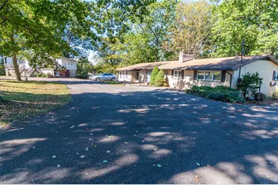 106 Phil Mar Dr, Summit Township, PA 16002 - Photo 4