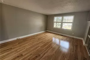 240 Quail Run Rd, Peters Township, PA 15367 - Photo 4