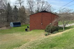 106 Van Mar Dr, Twp of But NW, PA 16001 - Photo 4