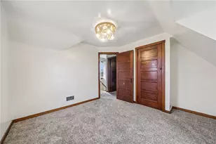 158 Holly Pl, Mount Pleasant Township, PA 15666 - Photo 12