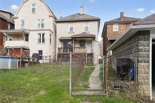 121 Clairtonica St, Pittsburgh, PA 15205 - Photo 12